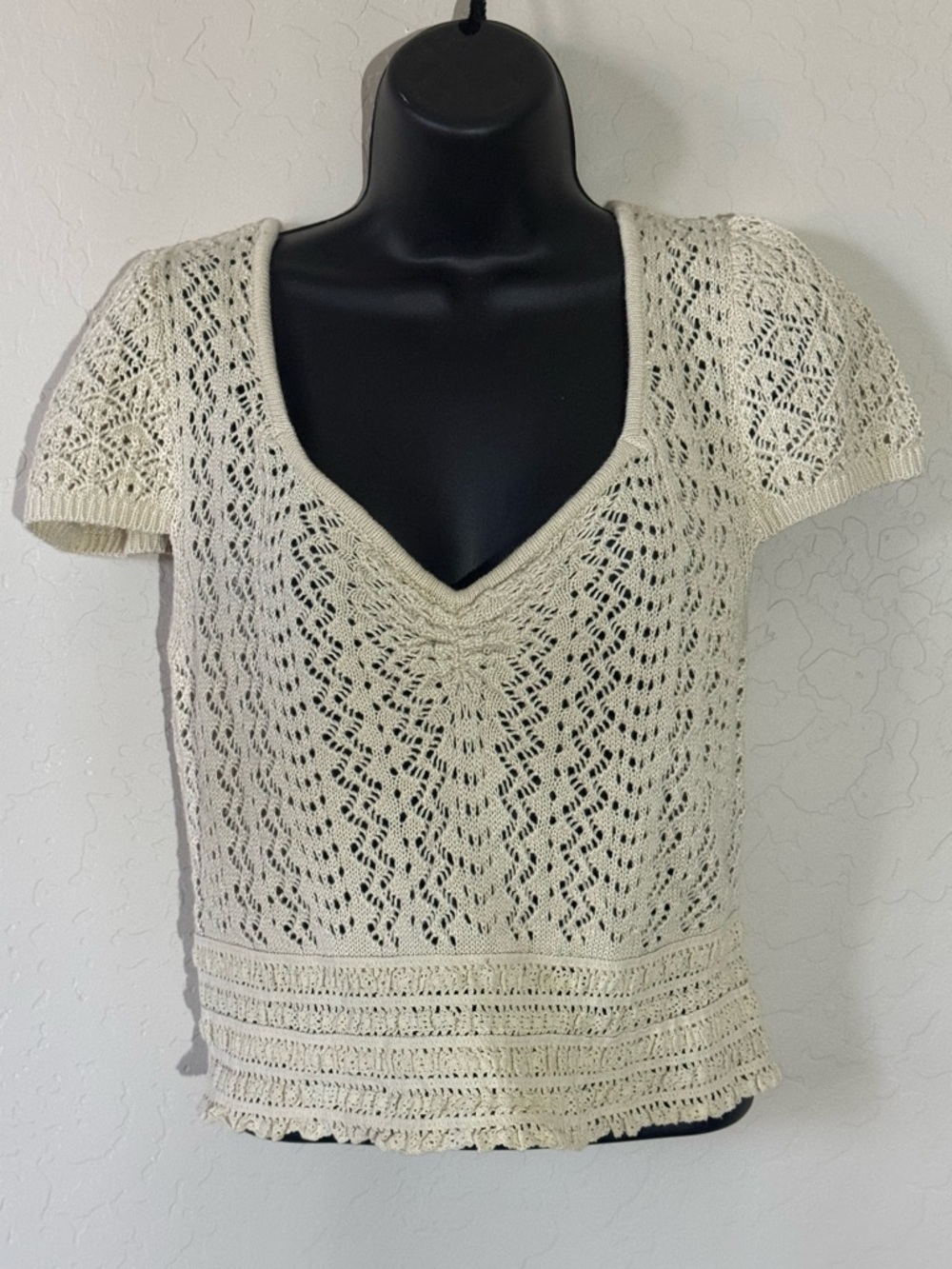 Stitch Pine Cream Crochet Cropped Sweater M Boho Cottagecore Beach Cover